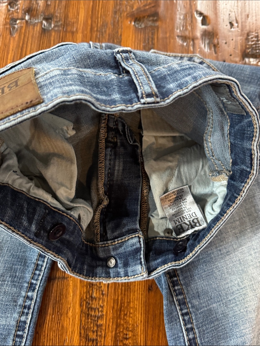 BKE DENIM CONNER SIZE 10 BOOTLEG JEANS BOYS LIKE NEW - Picture 8 of 16